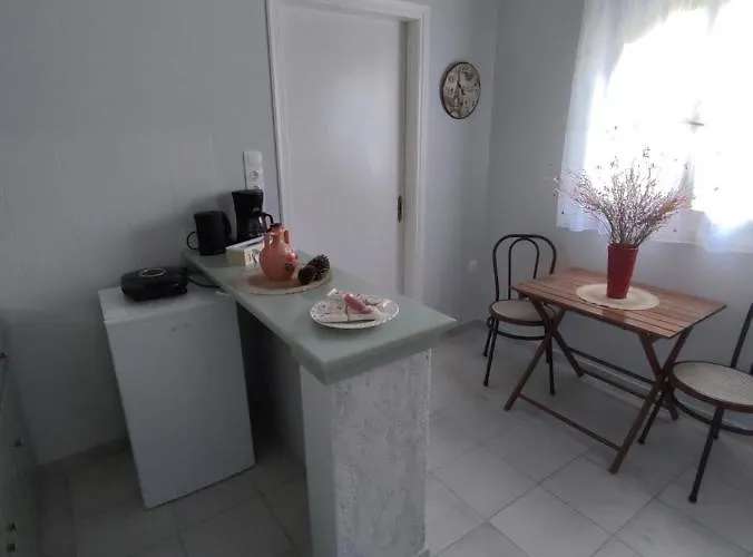 Su Casa * Paralía Almirú