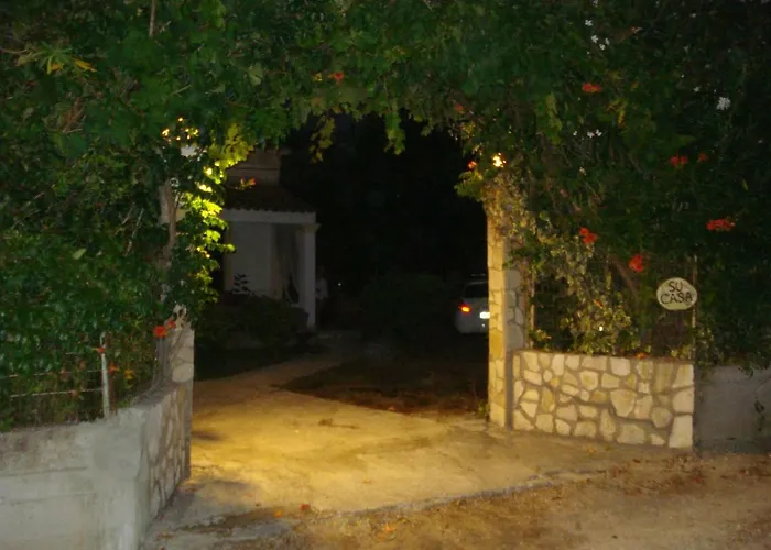 Su Casa Paralía Almirú