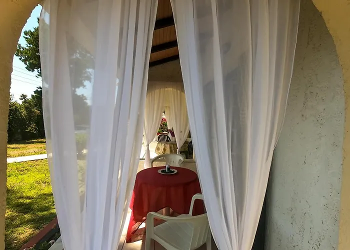Su Casa * Paralía Almirú